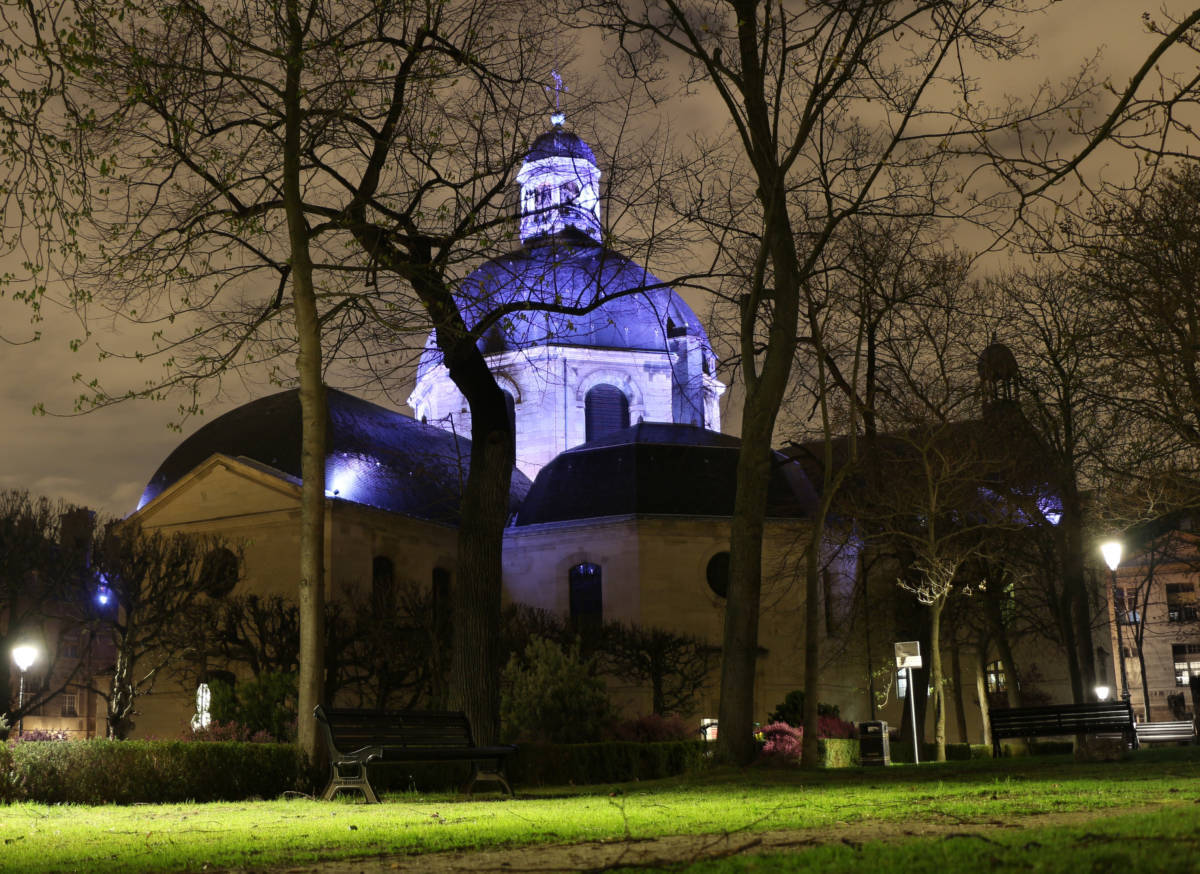 Mise en lumière du Dôme de la Chapelle Saint-Louis Pitié Salpêtrière Dôme Chapelle Saint-Louis Pitié Salpêtrière