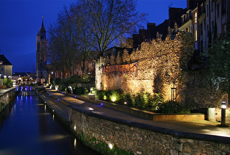Aménagement lumière de la Promenade Iton à Evreux Promenade Iton Evreux