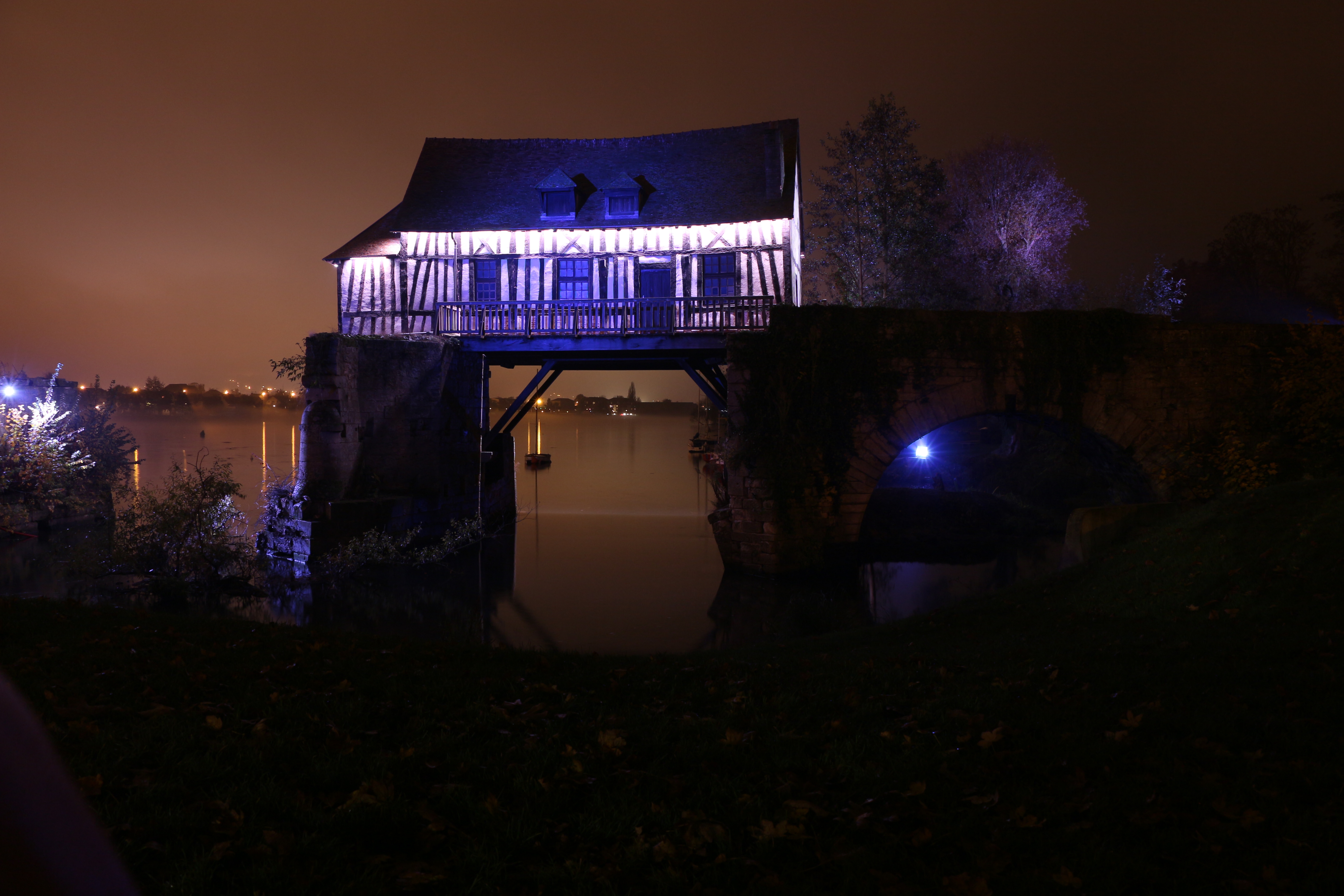 Château Tourelles Vieux Moulin Vernon
