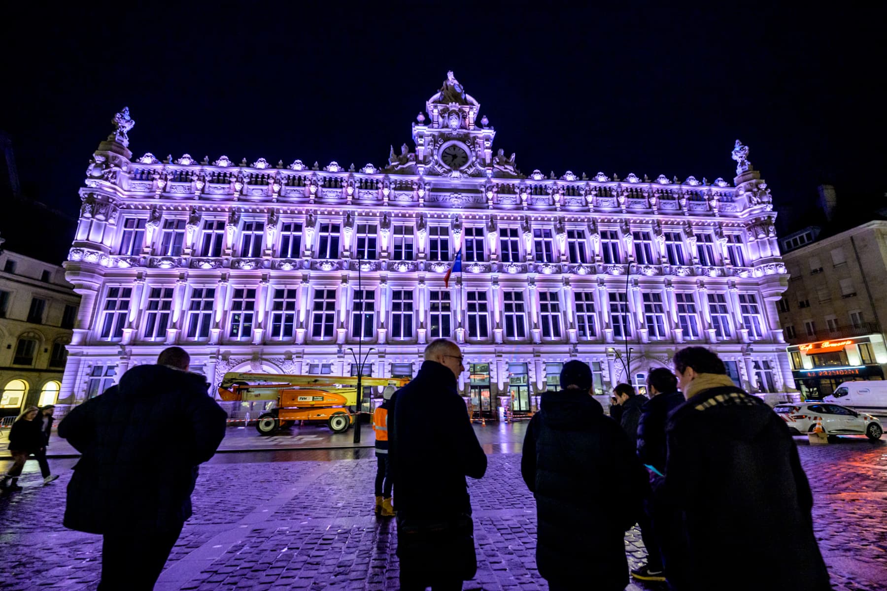 eclairage_hotel_de_ville_de_valencienne_03